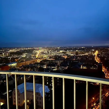 Hoteltower-suite I 23rd Floor I Fantastic View I Augsburg